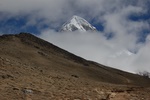 Kala Patthar is up there over the ridge... Pumori in the background