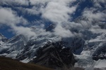 Everest shows itself