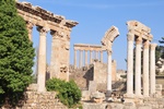 leb_1977.jpg